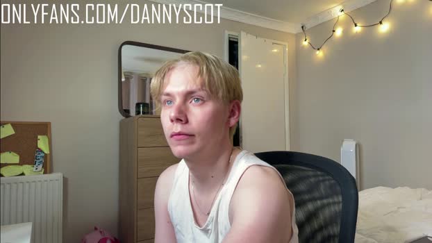scottish_twink01 handsome Webcam SHOW @ Chaturbate 04-08-2025