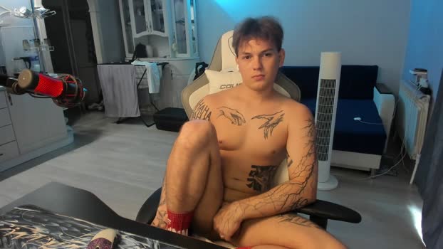 vova_belkin_ bicurious Webcam SHOW @ Chaturbate 04-08-2025
