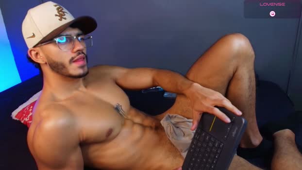 axel_stein03 sexybody Webcam SHOW @ Chaturbate 05-08-2025