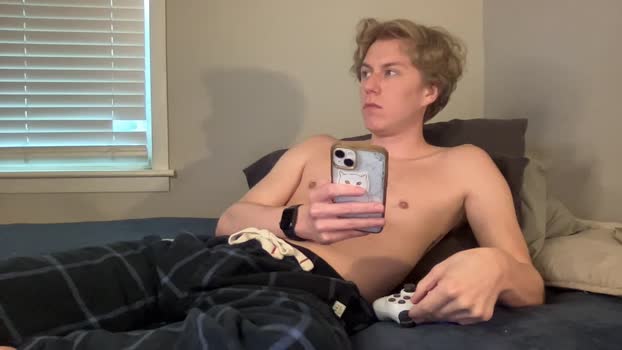clydeaustin Cam Webcam SHOW @ Chaturbate 04-08-2025