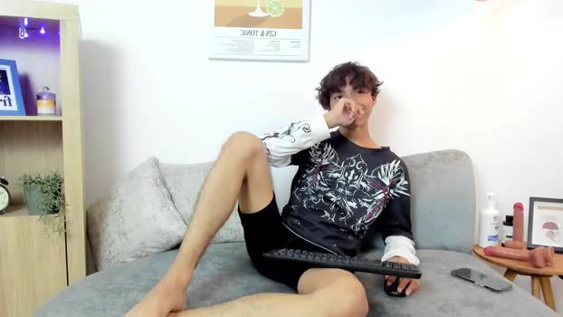 honeymoon_sariel big Webcam SHOW @ Chaturbate 04-08-2025