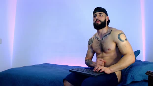max_xl_ striptease Webcam SHOW @ Chaturbate 05-08-2025