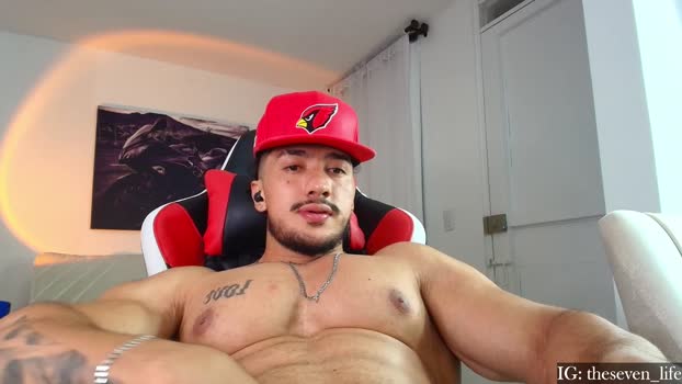 nikolaylisin fuckme Webcam SHOW @ Chaturbate 05-08-2025