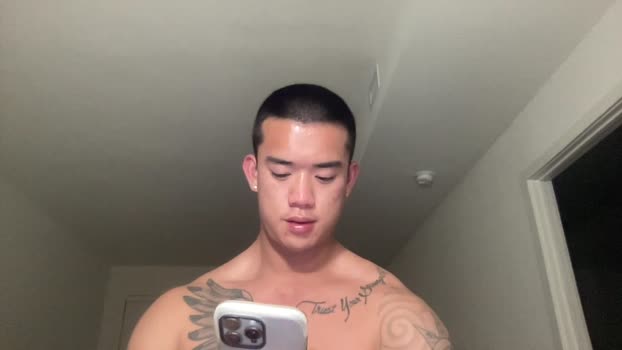dlasian98 blowjob Webcam SHOW @ Chaturbate 06-08-2025