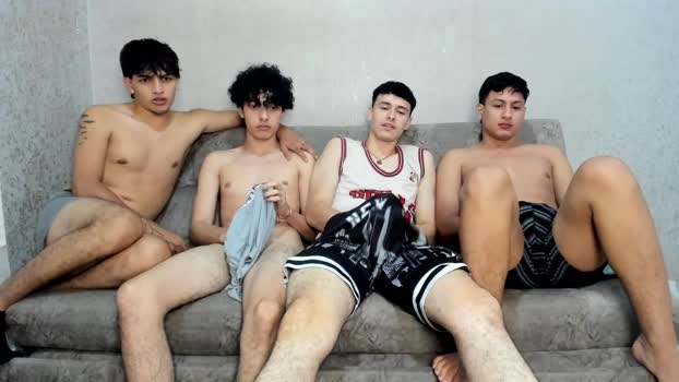 pelusos_mens yummy Webcam SHOW @ Chaturbate 06-08-2025