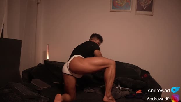andrewd9 Show Webcam SHOW @ Chaturbate 07-08-2025