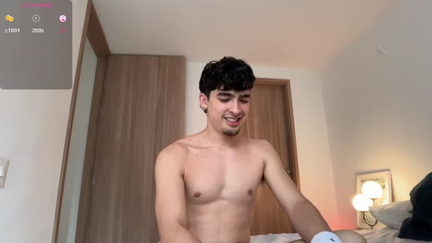 zenn_rush kissing Webcam SHOW @ Chaturbate 06-08-2025