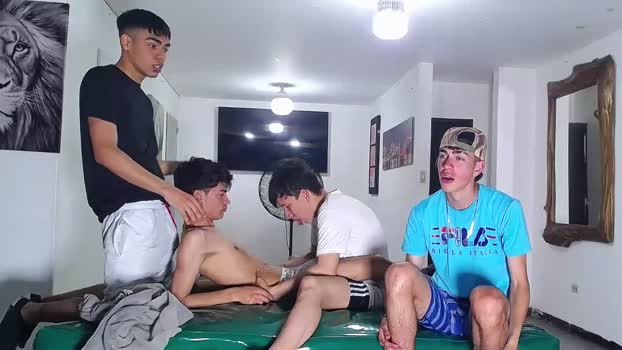 benz_boys Topless Webcam SHOW @ Chaturbate 07-08-2025