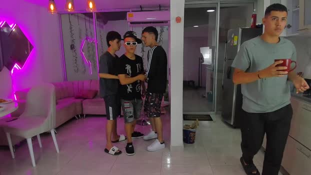 boysdeluxemilitary jerkoff Webcam SHOW @ Chaturbate 08-08-2025