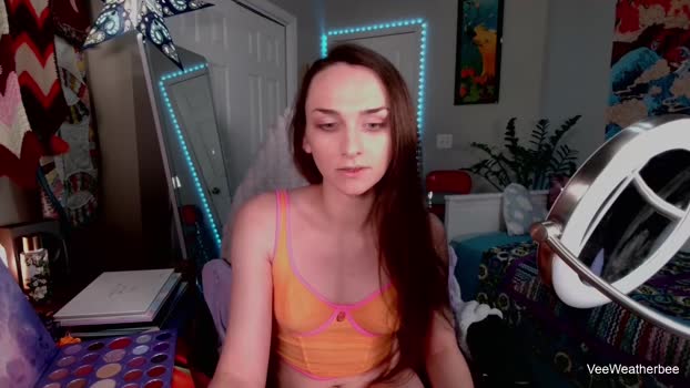 veeweatherbee spank Webcam SHOW @ Chaturbate 08-08-2025
