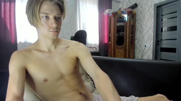 milkiwy strip Webcam SHOW @ Chaturbate 09-08-2025