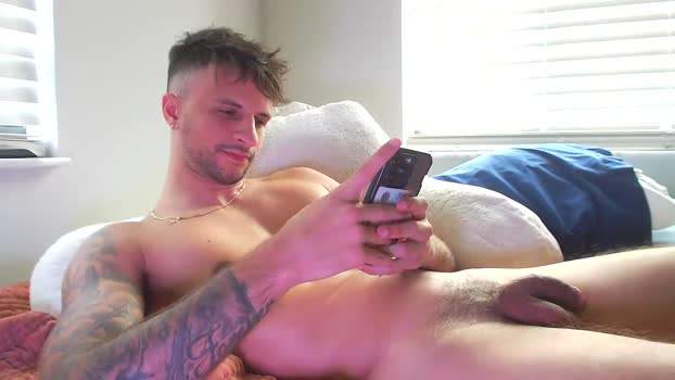 papijakey analtoy Webcam SHOW @ Chaturbate 09-08-2025