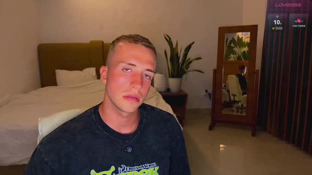 tommy_cumfinger cute Webcam SHOW @ Chaturbate 09-08-2025