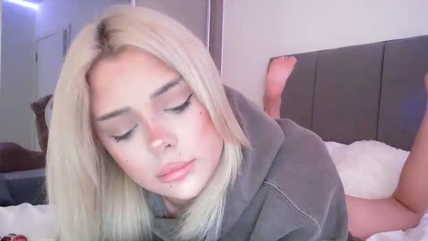 transaubrey horny Webcam SHOW @ Chaturbate 08-08-2025