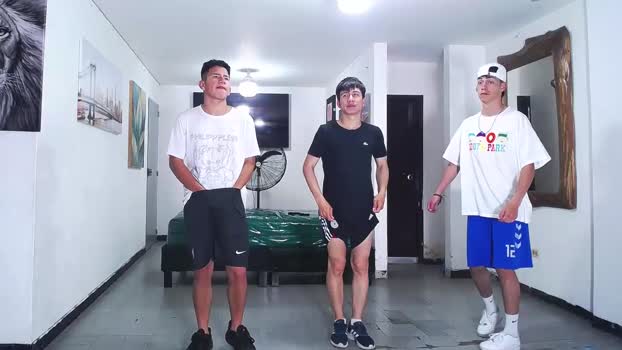 benz_boys moan Webcam SHOW @ Chaturbate 09-08-2025