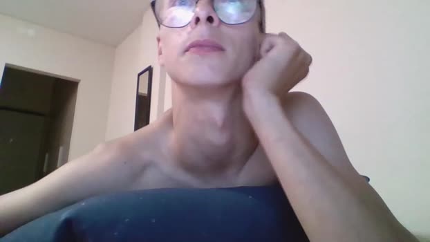 glasses_cat fuckher Webcam SHOW @ Chaturbate 09-08-2025