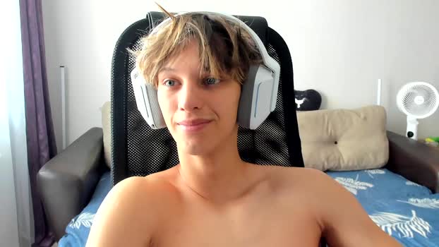 ostin_meoww fuckme Webcam SHOW @ Chaturbate 11-08-2025