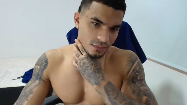 juan_gomez_1 bigcock Webcam SHOW @ Chaturbate 12-08-2025