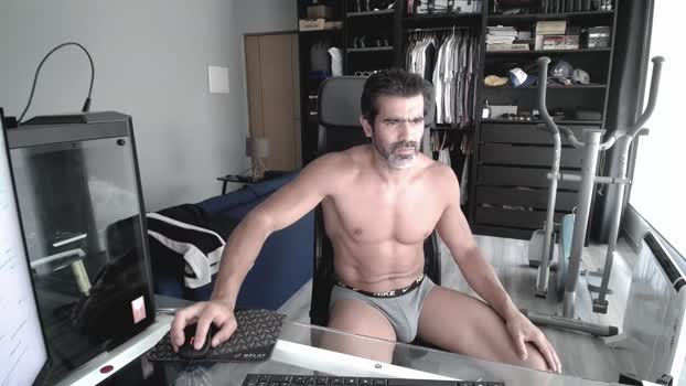 latino23bom spanking Webcam SHOW @ Chaturbate 16-08-2025