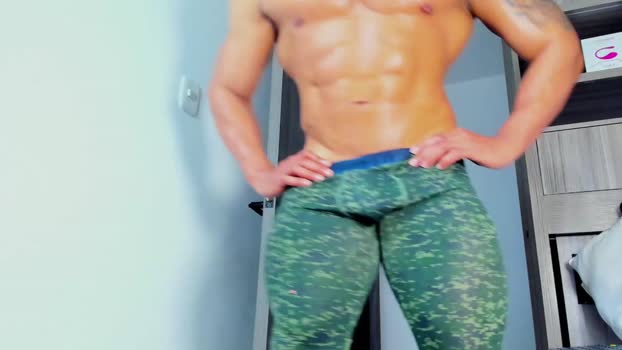 oskar_ford21 suck Webcam SHOW @ Chaturbate 15-08-2025