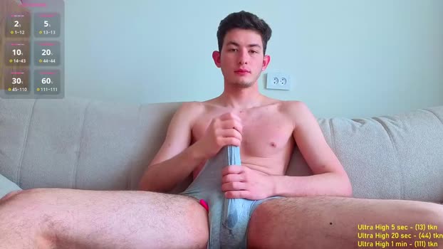 danny__magic toys Webcam SHOW @ Chaturbate 17-08-2025