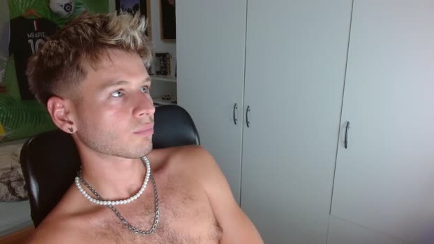 freddy_star yummy Webcam SHOW @ Chaturbate 17-08-2025