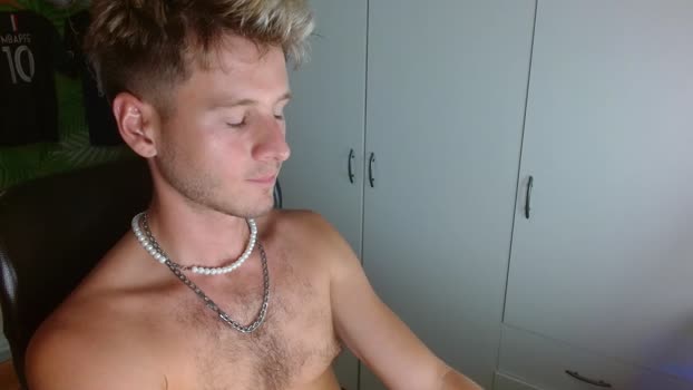 freddy_star bicurious Webcam SHOW @ Chaturbate 18-08-2025