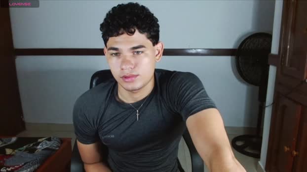 zyrosxk bicurious Webcam SHOW @ Chaturbate 18-08-2025