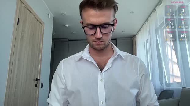 cute_skywalker spanking Webcam SHOW @ Chaturbate 19-08-2025