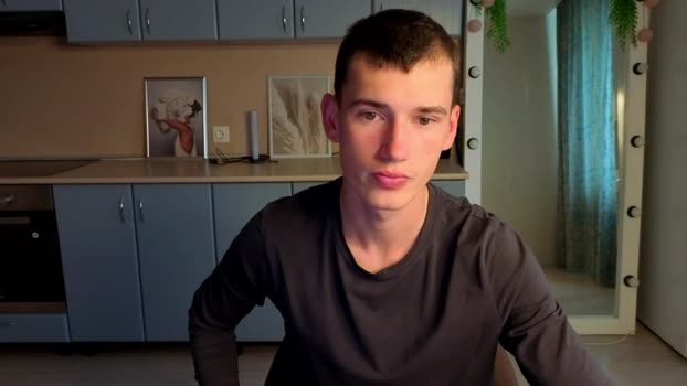 max_foks show Webcam SHOW @ Chaturbate 19-08-2025