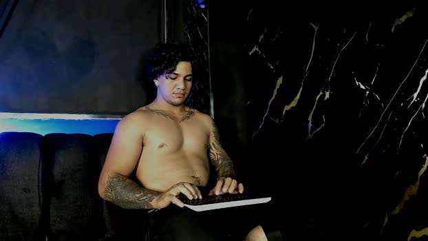 mr_maximo nude Webcam SHOW @ Chaturbate 19-08-2025