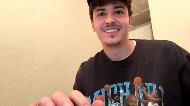 yungstudbev toys Webcam SHOW @ Chaturbate 19-08-2025