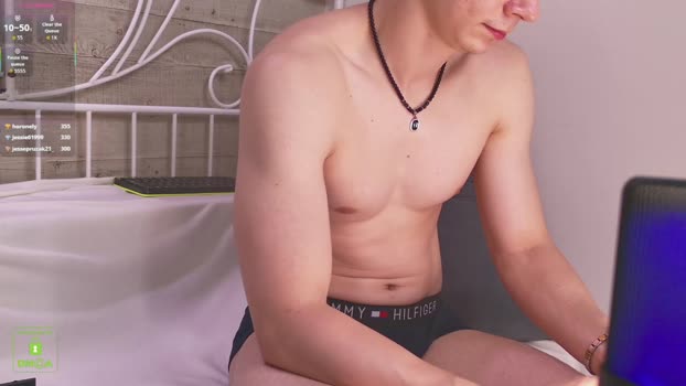 hugebangins_ toys Webcam SHOW @ Chaturbate 20-08-2025