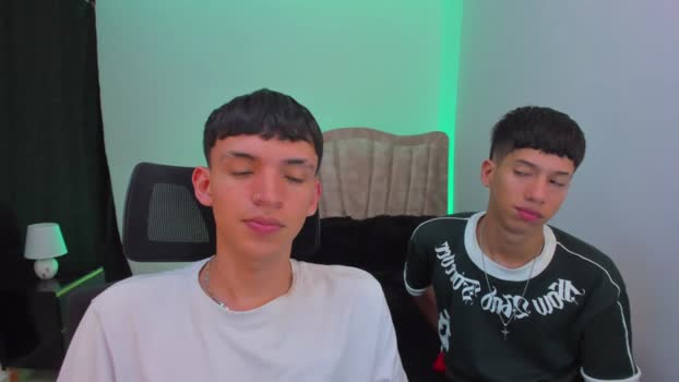 juan_nd_steven fingering Webcam SHOW @ Chaturbate 20-08-2025