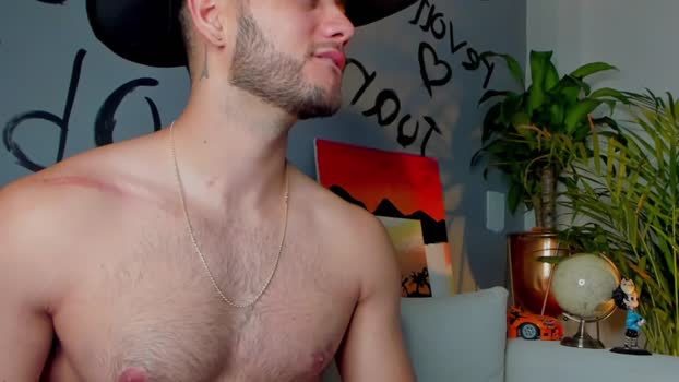 noha_miler legs Webcam SHOW @ Chaturbate 19-08-2025