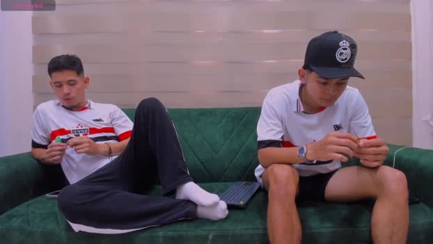 soccer_hot spanking Webcam SHOW @ Chaturbate 19-08-2025