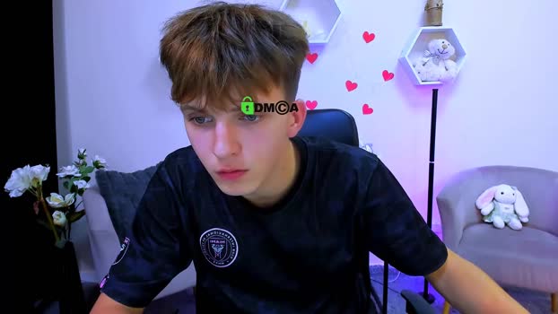 travis_wolf_ natural Webcam SHOW @ Chaturbate 20-08-2025