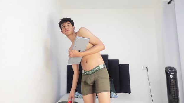 marcoalexlatino Nude Webcam SHOW @ Chaturbate 23-08-2025