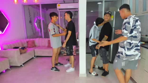 boysdeluxemilitary sexykitty Webcam SHOW @ Chaturbate 24-08-2025