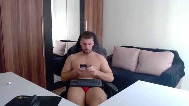 darius_94 horny Webcam SHOW @ Chaturbate 24-08-2025
