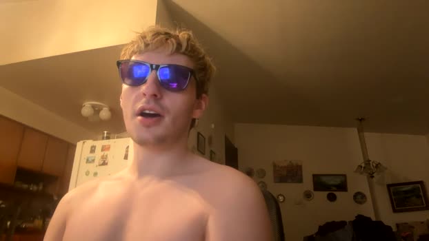 tallhandsomehung69 Topless Webcam SHOW @ Chaturbate 24-08-2025