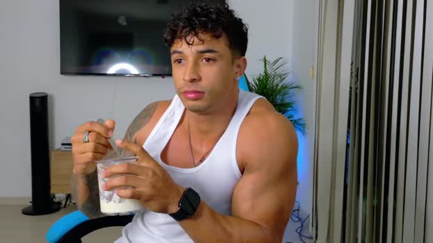 dylanrivera_ toys Webcam SHOW @ Chaturbate 28-08-2025
