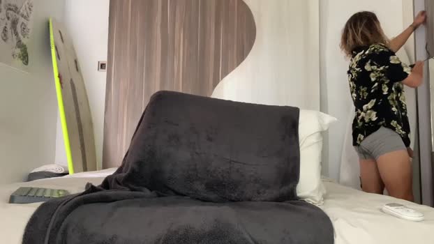 makingmoans spank Webcam SHOW @ Chaturbate 30-08-2025