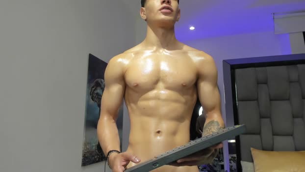 tony_petrov suckshow Webcam SHOW @ Chaturbate 03-09-2025