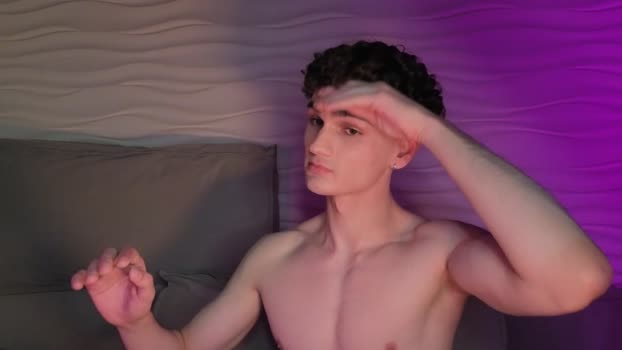 adam_21cm wank Webcam SHOW @ Chaturbate 03-09-2025