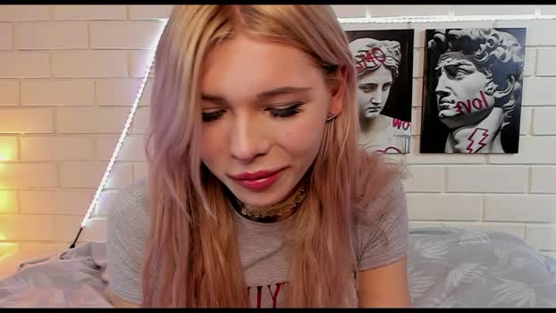 blondy_fina juicy Webcam SHOW @ Chaturbate 04-09-2025