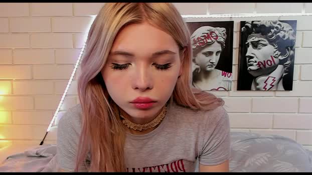 blondy_fina juicy Webcam SHOW @ Chaturbate 04-09-2025