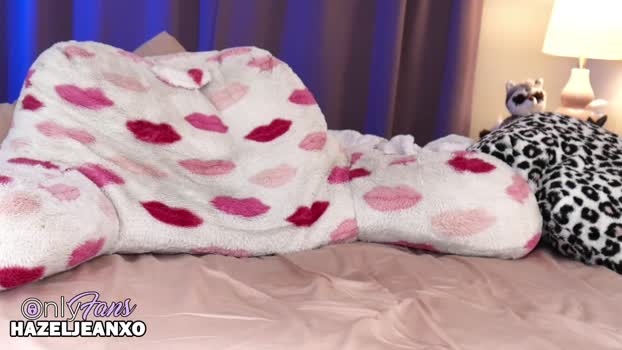 hazeljean shemale Webcam SHOW @ Chaturbate 04-09-2025