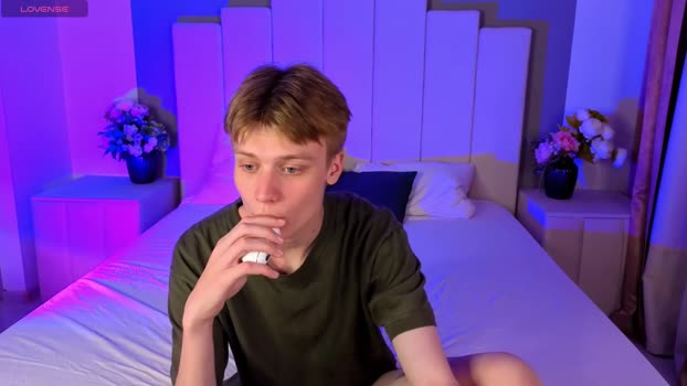louie_evans cute Webcam SHOW @ Chaturbate 03-09-2025