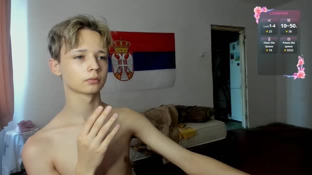 1vampirella_gs toy Webcam SHOW @ Chaturbate 05-09-2025